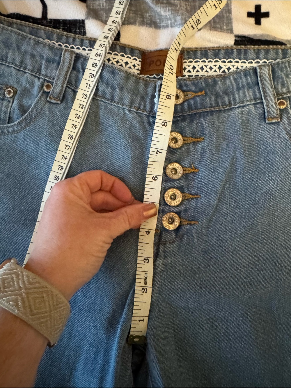 POL Button-Front Distressed Light Blue Women's Jeans NWOT - Picture 6 of 11